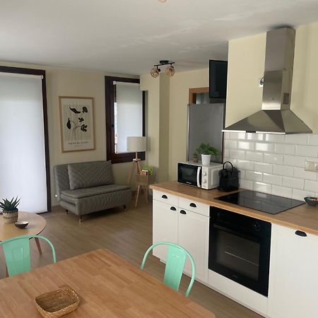 Casita Independiente Y Tres Apartamentos Con Piscina Ladeira Playa بايونا المظهر الخارجي الصورة