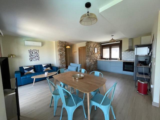 Casita Independiente Y Tres Apartamentos Con Piscina Ladeira Playa بايونا المظهر الخارجي الصورة